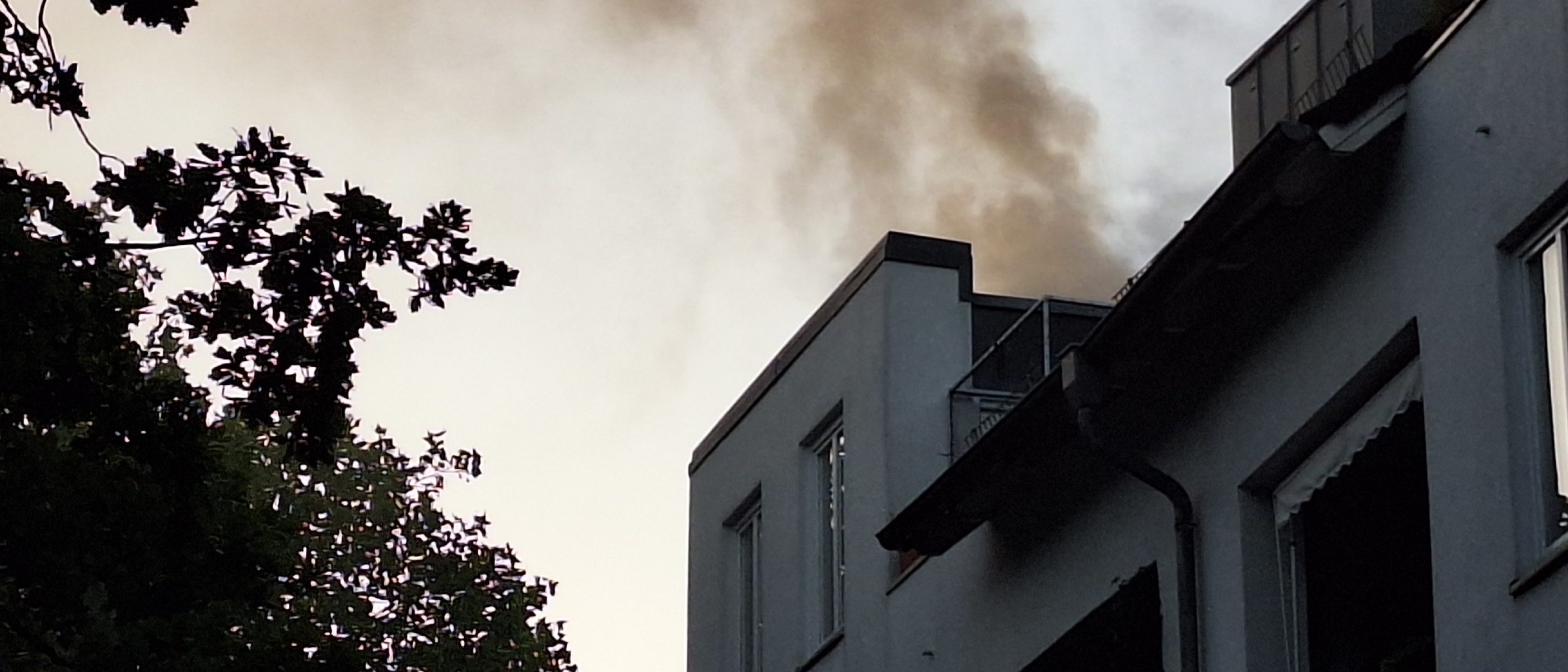 Dachstuhlbrand in Bahrenfeld