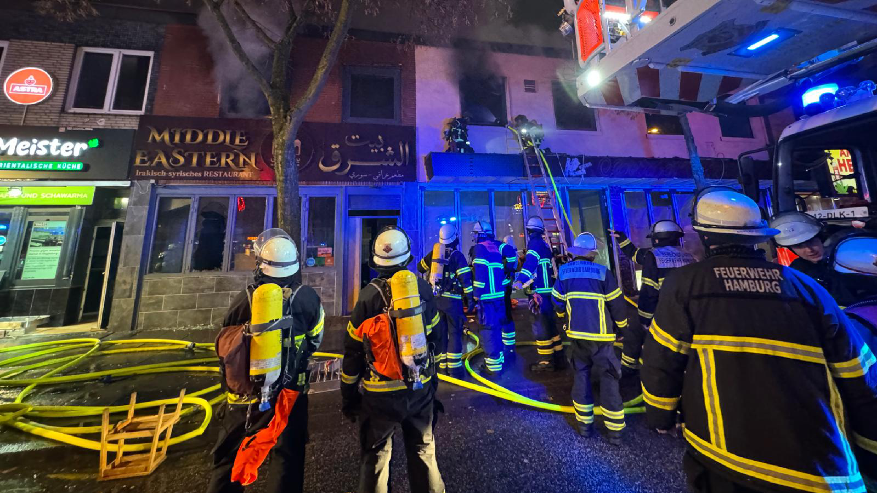 Brandausbreitung nach Feuer im Restaurant auf St. Pauli